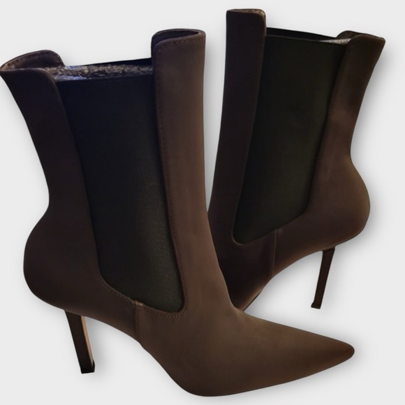 Good American Womens Neoprene Bootie in Chocolate NIB - Picture 3 of 12